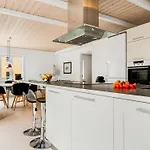 Dorti - 500m From The Sea By Interhome *